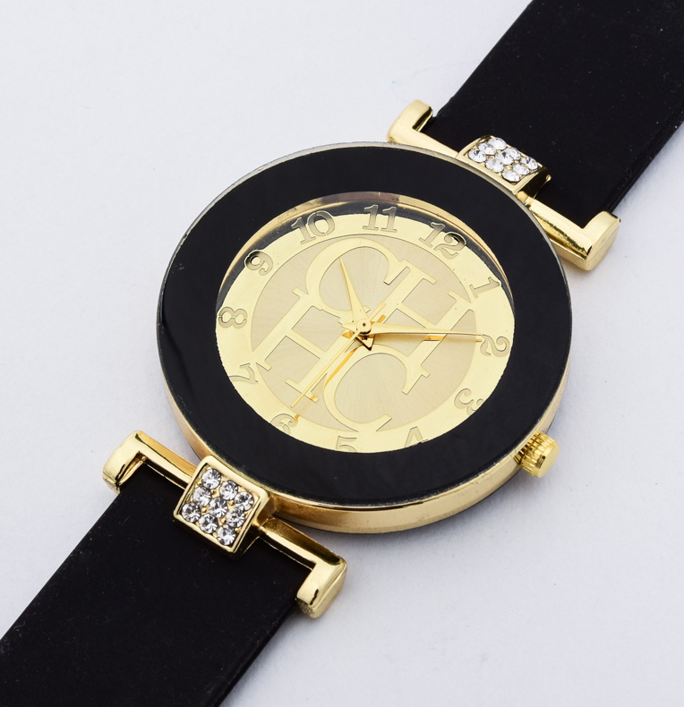 Ladies Fashion Wristwatches Quartz Analogue Women Fashion Casual Crystal Watches